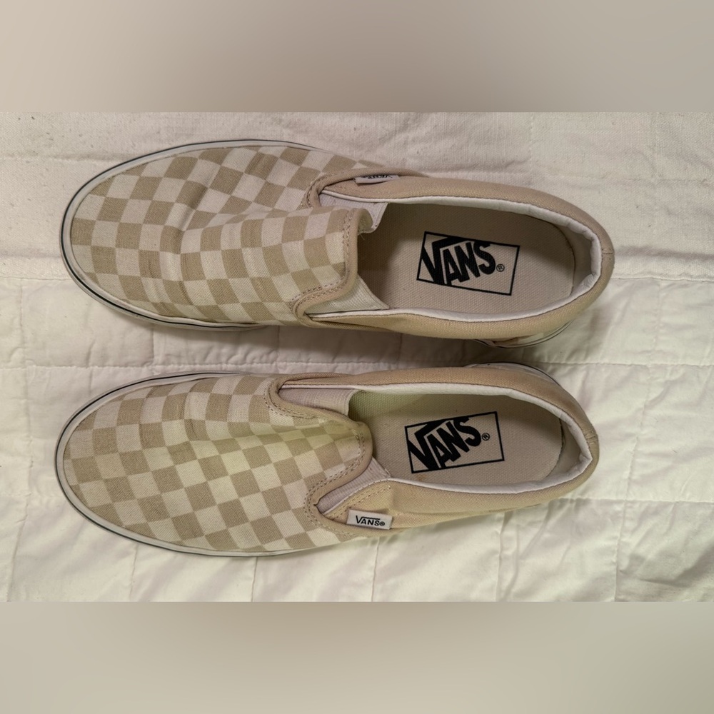 Vans women’s Beige Checkered Slip-Ons